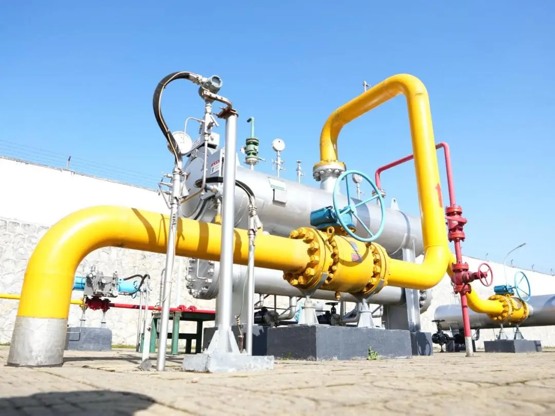 APPLICATION OF A671 EFW PIPES