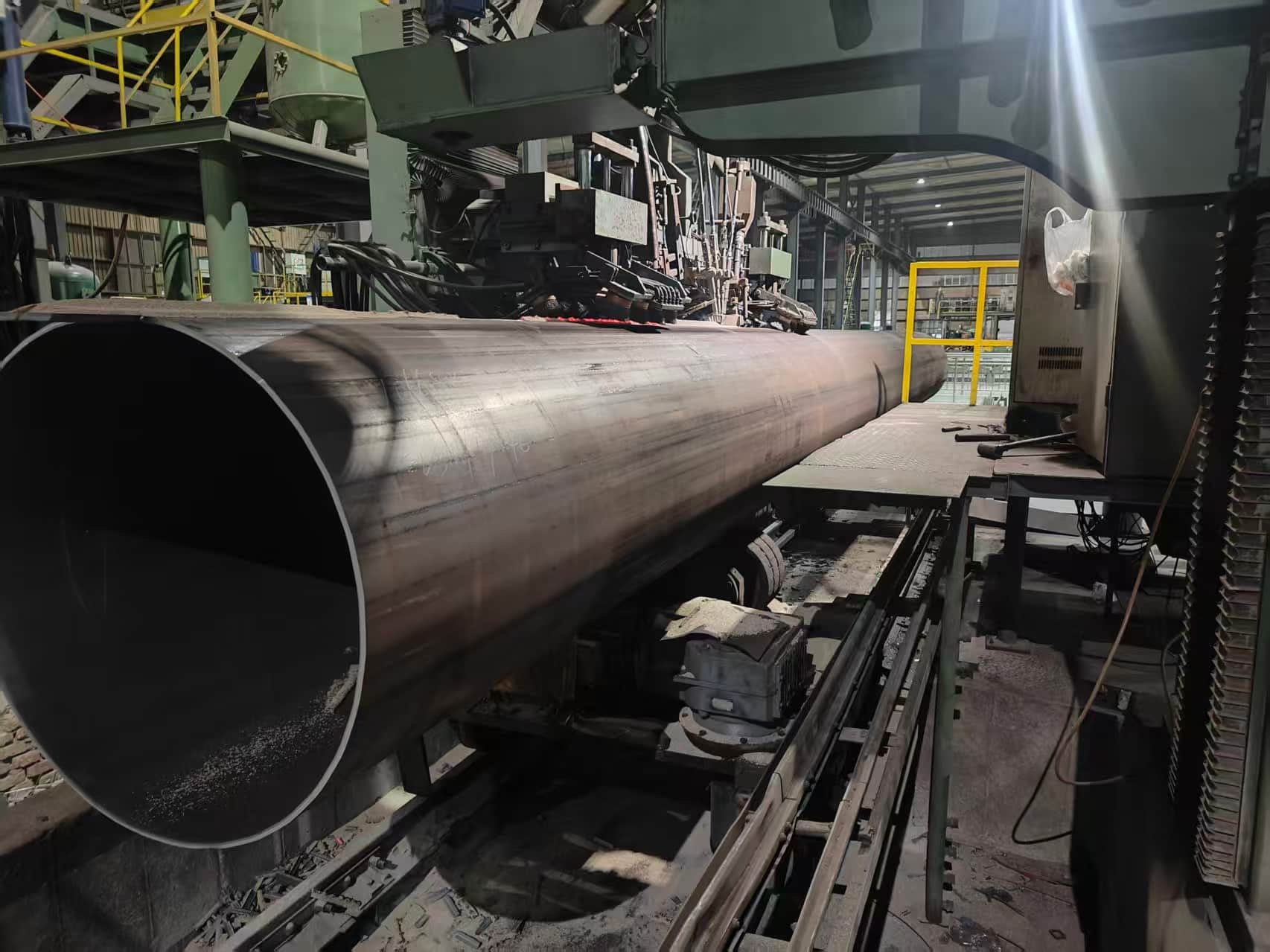 Difference Between Low Temperature Steel Pipe and Carbon Steel Pipe 4
