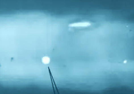 Comparison Atlas of Welding Defects and Non-Destructive Testing Images 33 夹钨